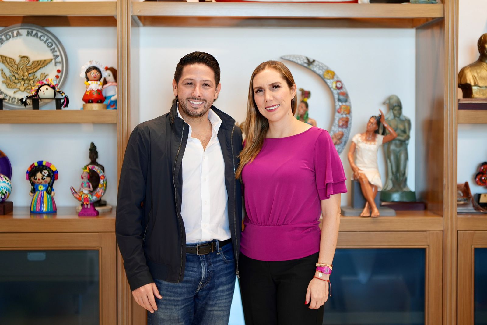Renán Sánchez y Atenea Gómez consolidan la colaboración institucional por Isla Mujeres.