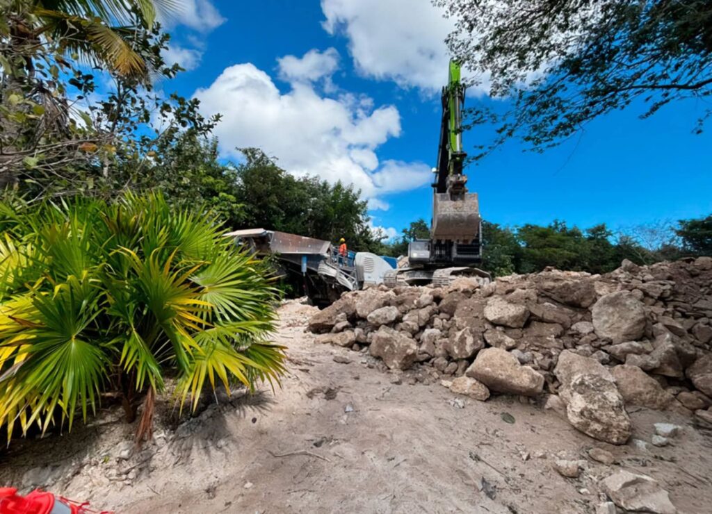 Área intervenida del proyecto Perfect Day Mahahual donde se realizaron trabajos sin autorización ambiental en zona de manglar.