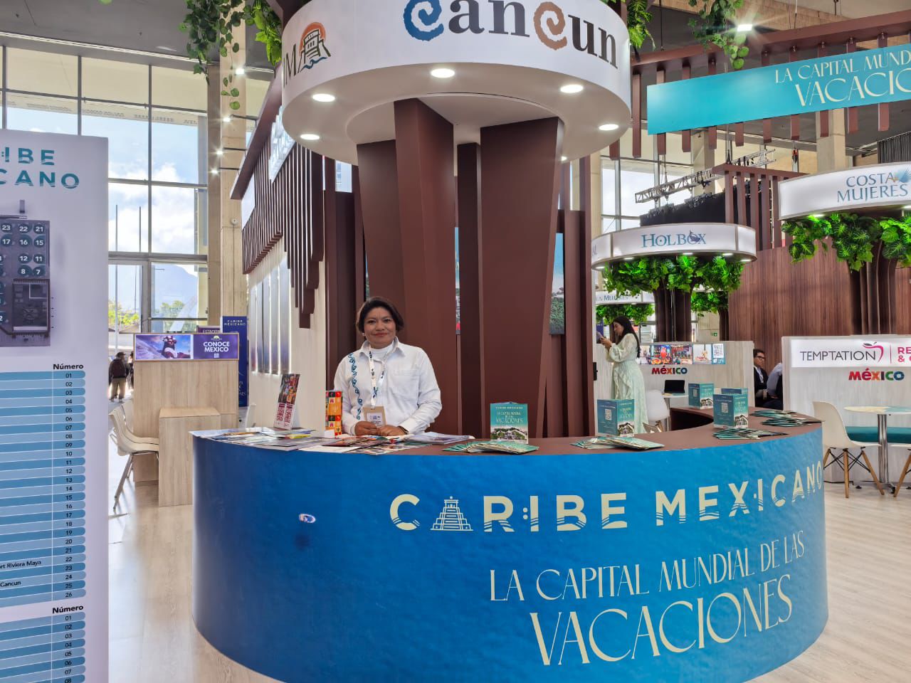 Participación de la delegación de Felipe Carrillo Puerto en las mesas de negocios de la Vitrina Turística ANATO.
