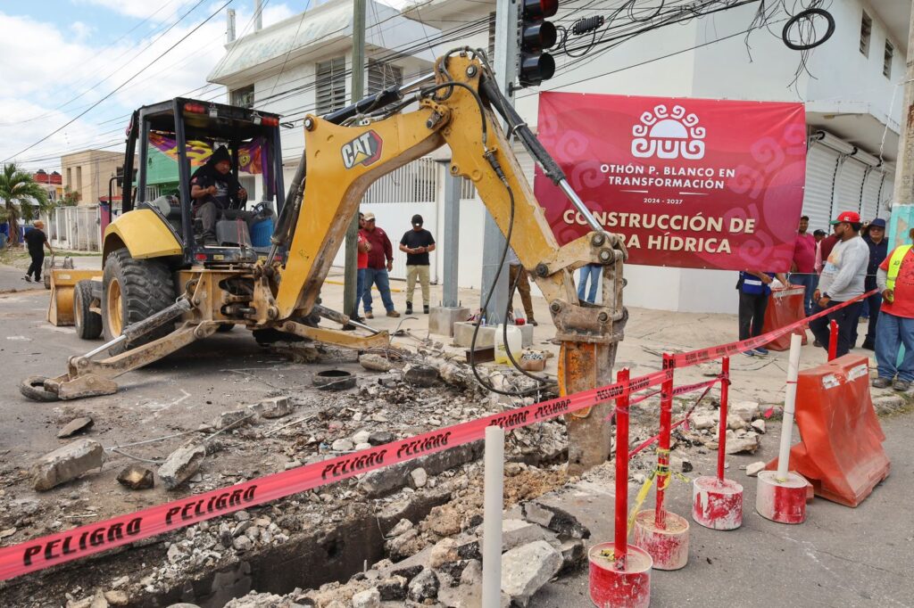 Arranca obra para mejorar drenaje pluvial en colonia Italia con ampliación del sistema de captación de agua.