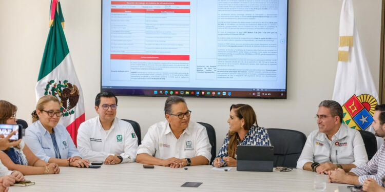 Autoridades revisan proyectos de Infraestructura médica IMSS para fortalecer la atención hospitalaria y ampliar los servicios de salud en Quintana Roo.