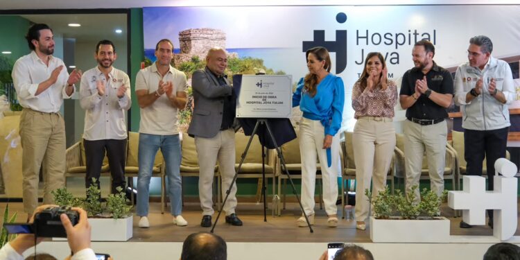 Inicio de la construcción del Hospital Joya Tulum, proyecto de inversión privada que ampliará la infraestructura de atención médica en el municipio.