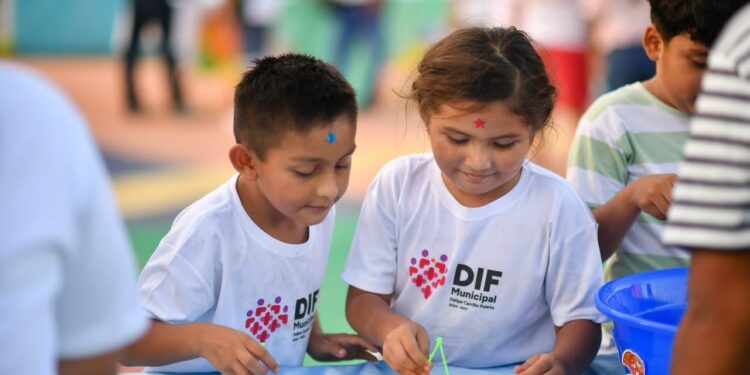Niñas y niños participan en actividades recreativas, deportivas y culturales durante el Verano infantil en Felipe Carrillo Puerto.