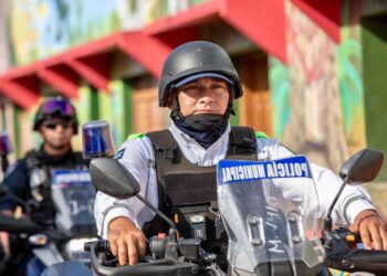 Elementos de Seguridad Pública realizan acciones del operativo Vacaciones seguras 2026 para prevenir accidentes y proteger a habitantes y visitantes en Felipe Carrillo Puerto.